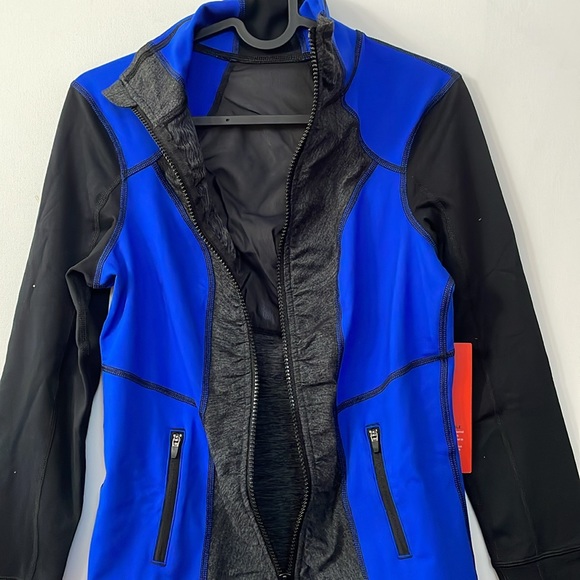 NWT Zella Performer Slim Fit Jacket - Picture 9 of 10